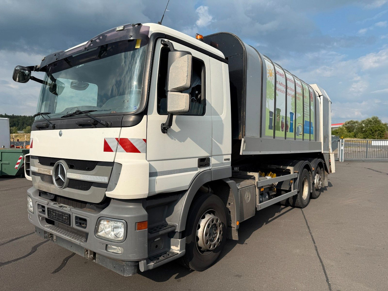 Mercedes-Benz Actros MP3 2532 6x2 Faun Rotorpress 521 - Garbage truck: picture 1 Mercedes-Benz Actros MP3 2532 6x2 Faun Rotorpress 521 - Garbage truck: picture 1