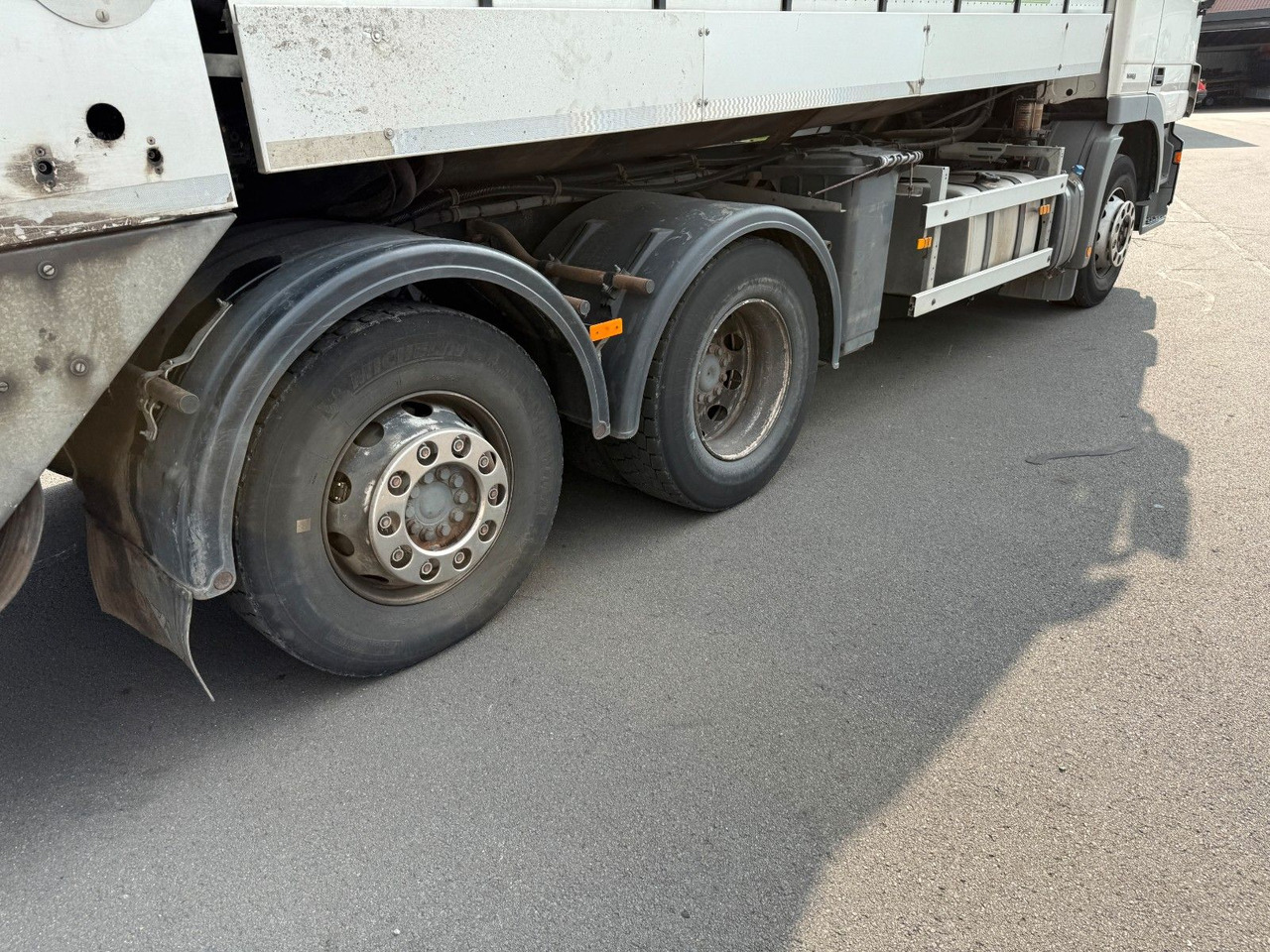 Mercedes-Benz Actros MP3 2532 6x2 Faun Rotorpress 521 - Garbage truck: picture 4 Mercedes-Benz Actros MP3 2532 6x2 Faun Rotorpress 521 - Garbage truck: picture 4