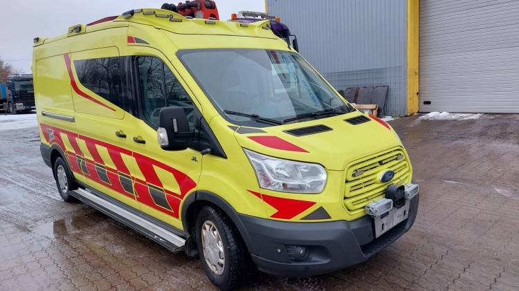 FORD TRANSIT 2,0TDI AMBULANCE KLIMA 1.2018 EURO 6, 3 UNITS - Ambulance: picture 1 FORD TRANSIT 2,0TDI AMBULANCE KLIMA 1.2018 EURO 6, 3 UNITS - Ambulance: picture 1