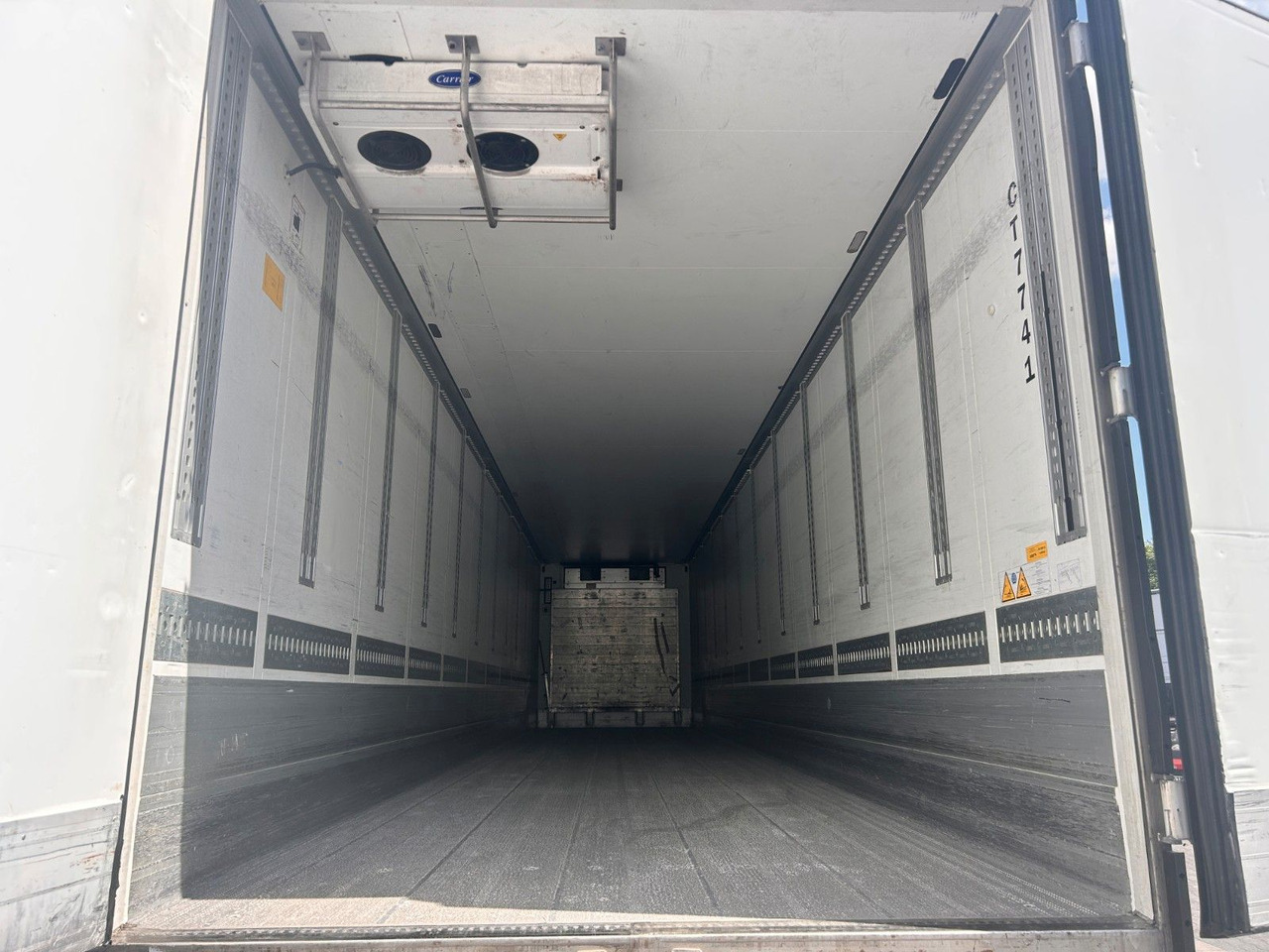 Refrigerator semi-trailer Schmitz Cargobull SKO 24/L - 13.4 FP 45 Cool, Multitemp: picture 21
