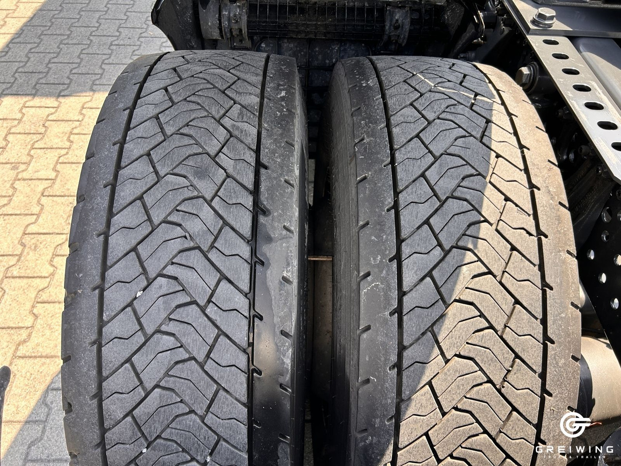 Tractor unit Mercedes-Benz 1845 LS 4x2, Bigspace, Retarder: picture 30