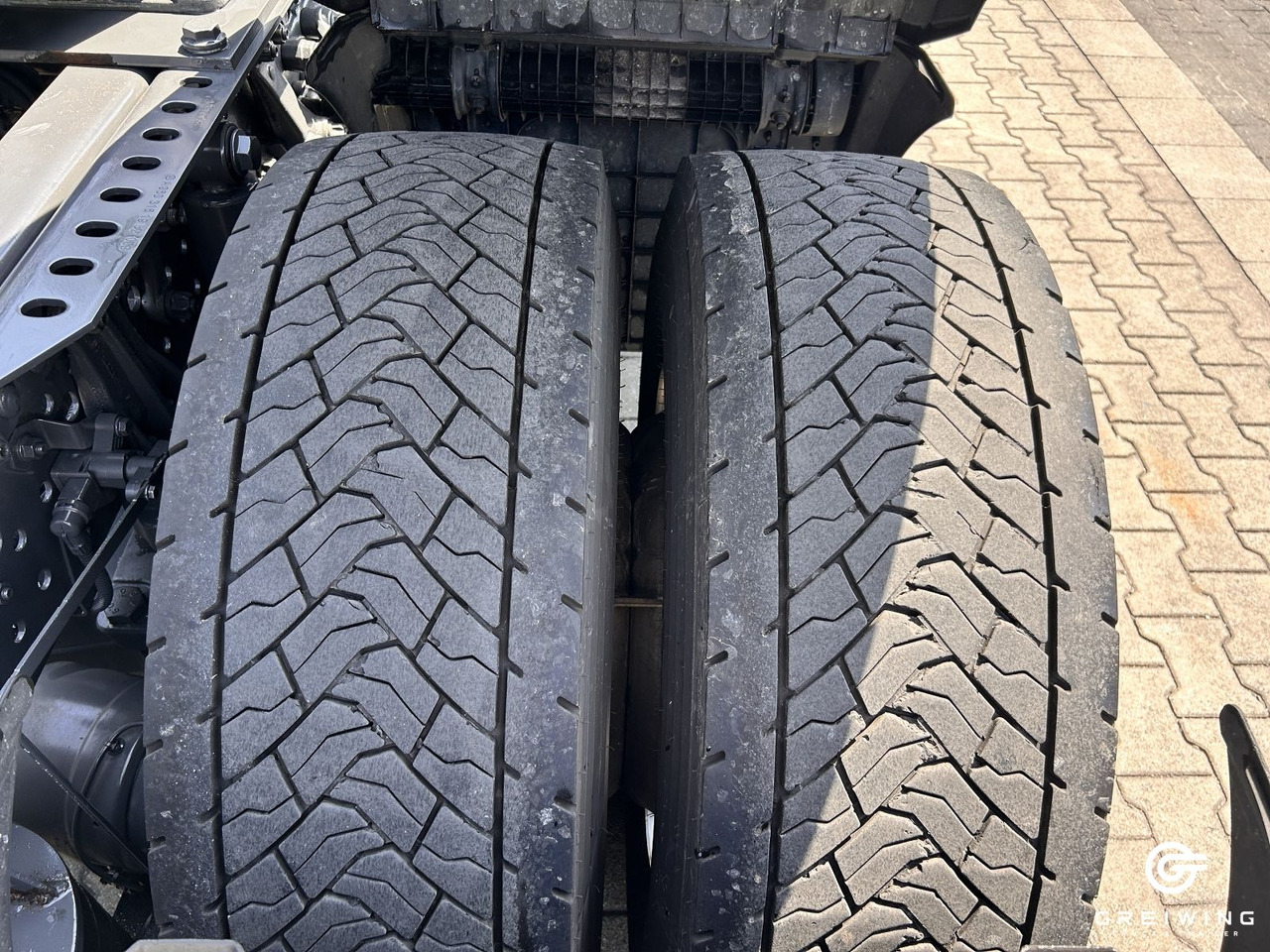 Tractor unit Mercedes-Benz 1845 LS 4x2, Bigspace, Retarder: picture 29