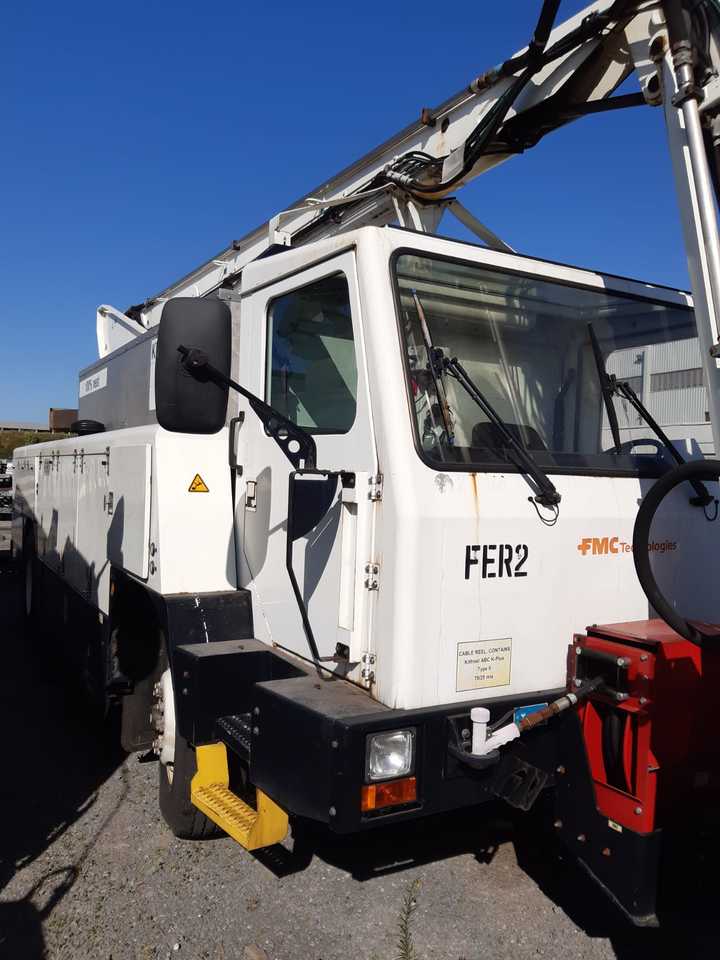 JBT Deicer Tempest 2 - Aircraft deicer: picture 1 JBT Deicer Tempest 2 - Aircraft deicer: picture 1