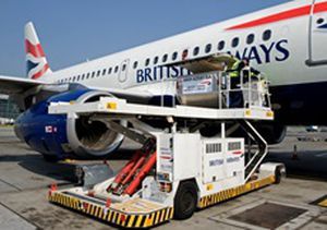 JBT Transport CLT8 - Aircraft cargo loader: picture 3 JBT Transport CLT8 - Aircraft cargo loader: picture 3