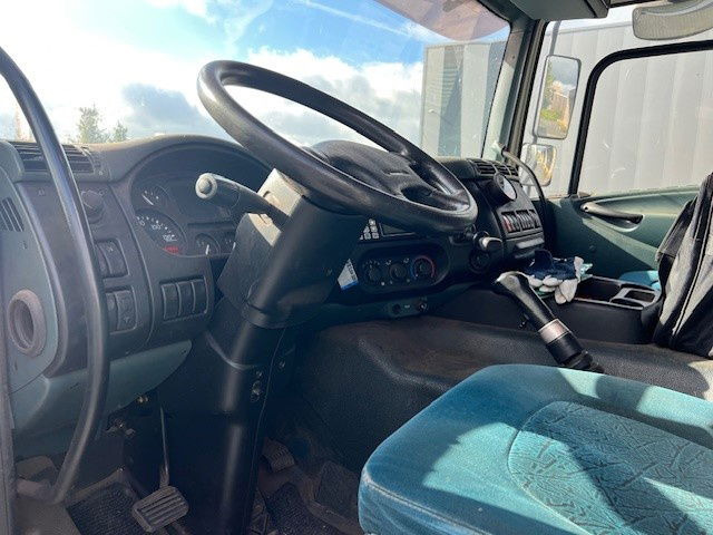 DAF CF 65.250 FA65.250 CF Manuel - Refrigerator truck: picture 5 DAF CF 65.250 FA65.250 CF Manuel - Refrigerator truck: picture 5