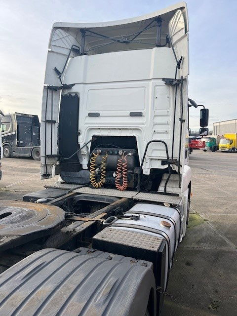 MAN TGA 18.360 TGA18.360 - Tractor unit: picture 3 MAN TGA 18.360 TGA18.360 - Tractor unit: picture 3