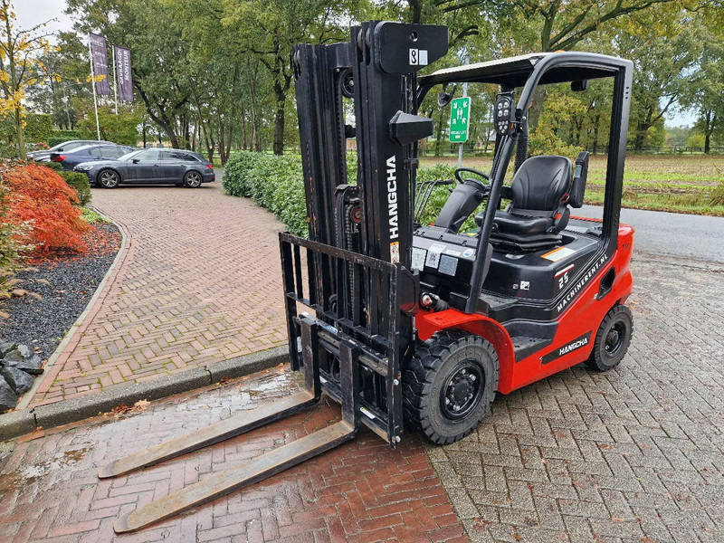 Hangcha CPCD25-XF2 - Diesel forklift: picture 2 Hangcha CPCD25-XF2 - Diesel forklift: picture 2