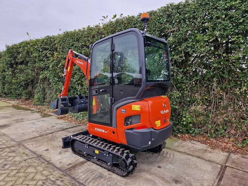 Kubota KX019-4 Hi-spec (NIEUW) - Mini excavator: picture 5 Kubota KX019-4 Hi-spec (NIEUW) - Mini excavator: picture 5