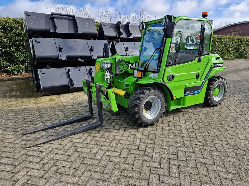 Merlo E-Worker 25.5-90 4x4 - Telescopic handler: picture 1 Merlo E-Worker 25.5-90 4x4 - Telescopic handler: picture 1