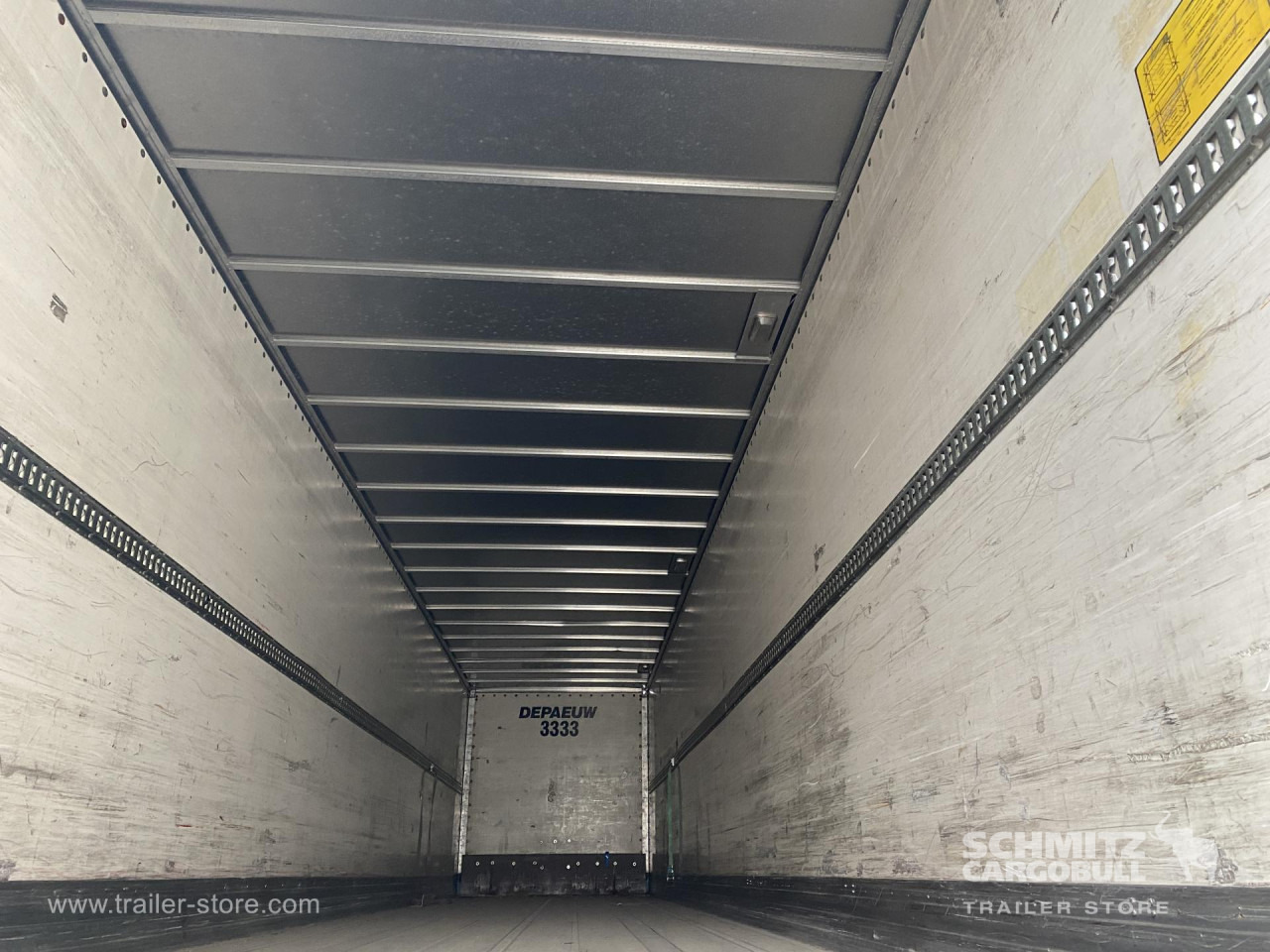 ANDERE Dryfreight Standard - Closed box semi-trailer: picture 3 ANDERE Dryfreight Standard - Closed box semi-trailer: picture 3