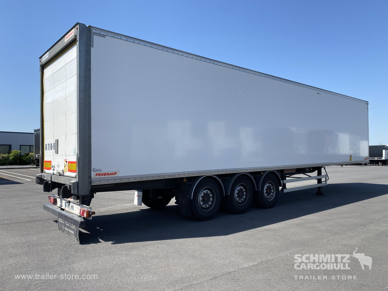 Closed box semi-trailer FRUEHAUF Dryfreight Standard Roller shutter door: picture 10