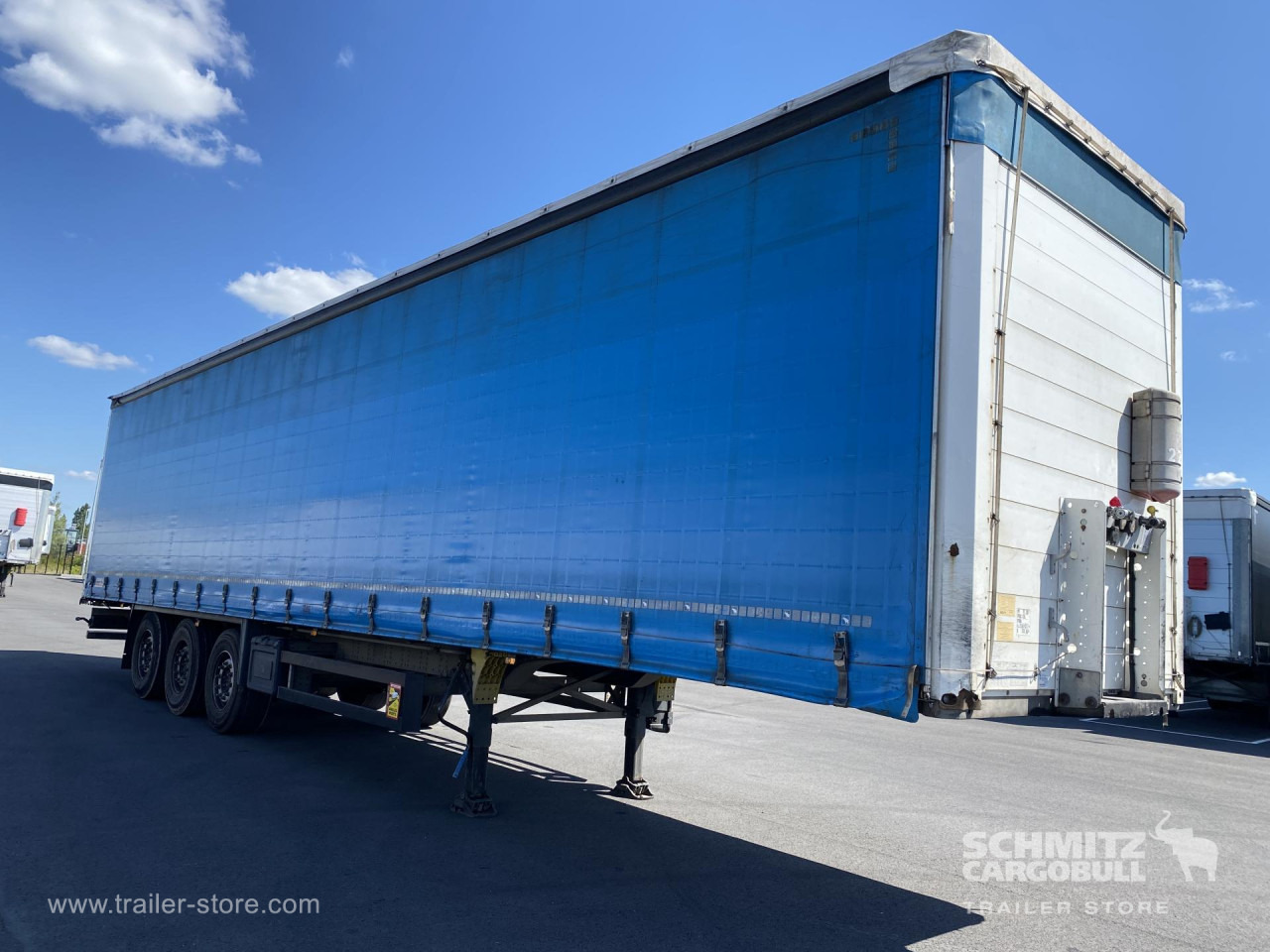SCHMITZ Curtainsider Standard - Curtainsider semi-trailer: picture 1 SCHMITZ Curtainsider Standard - Curtainsider semi-trailer: picture 1