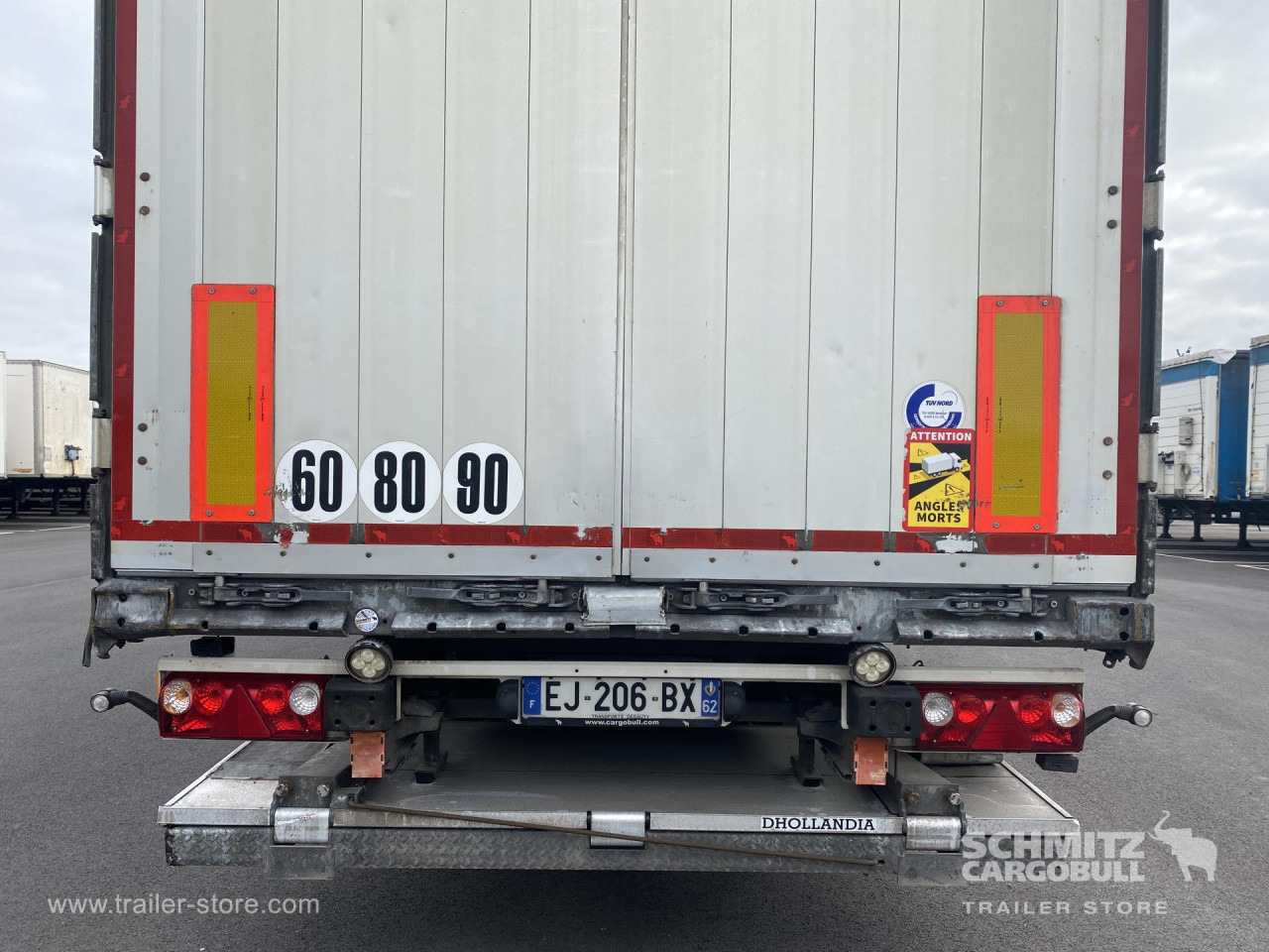 Curtainsider semi-trailer SCHMITZ Curtainsider Standard Taillift: picture 9 Curtainsider semi-trailer SCHMITZ Curtainsider Standard Taillift: picture 9