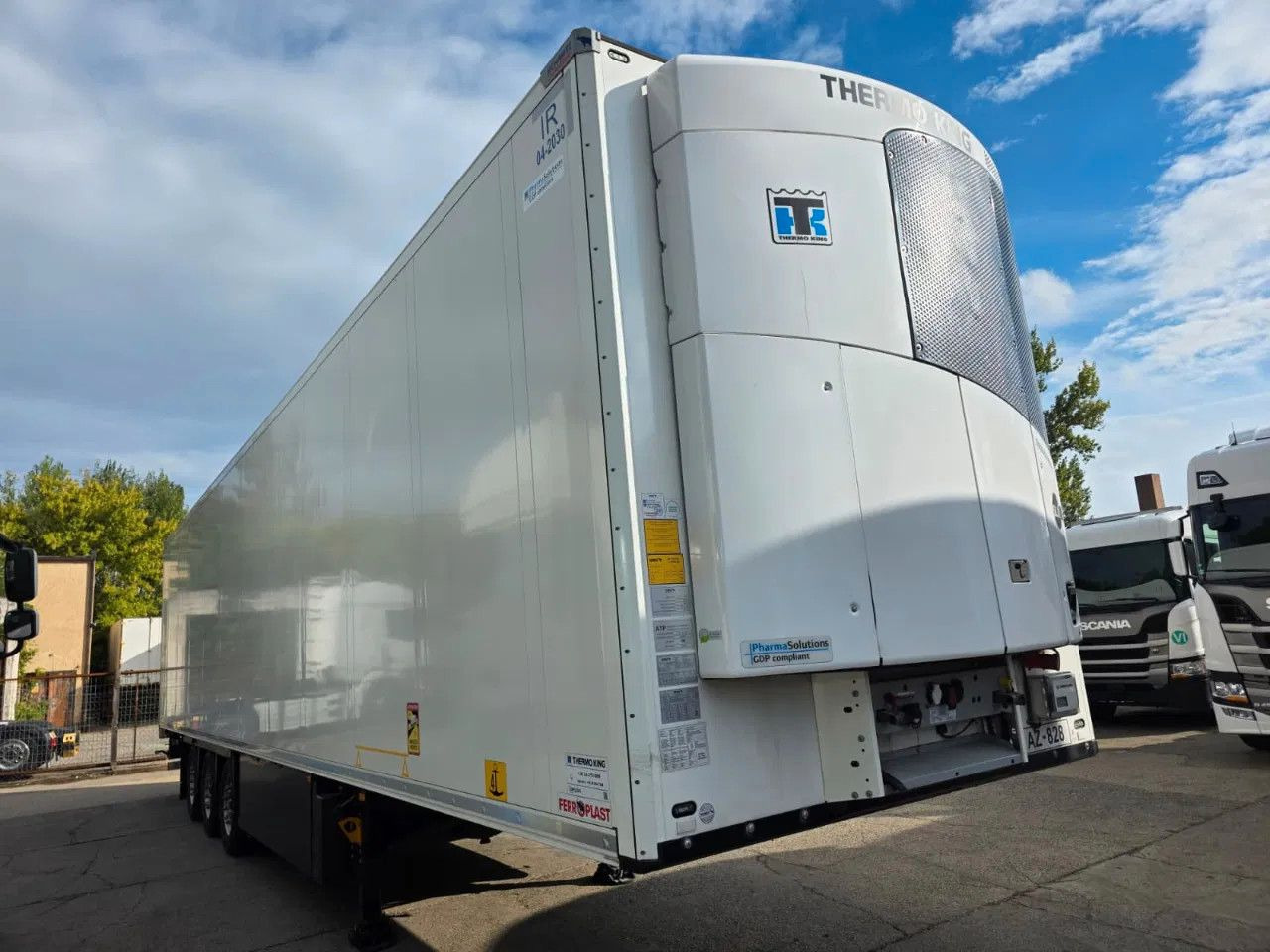 Schmitz Cargobull SCB S3B Thermo King SLXi300-DOPPELSTOCK - Refrigerator semi-trailer: picture 2 Schmitz Cargobull SCB S3B Thermo King SLXi300-DOPPELSTOCK - Refrigerator semi-trailer: picture 2