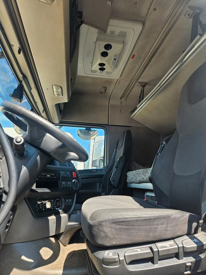 DAF XF 460 Mega Standklima Space Cab - Tractor unit: picture 5 DAF XF 460 Mega Standklima Space Cab - Tractor unit: picture 5