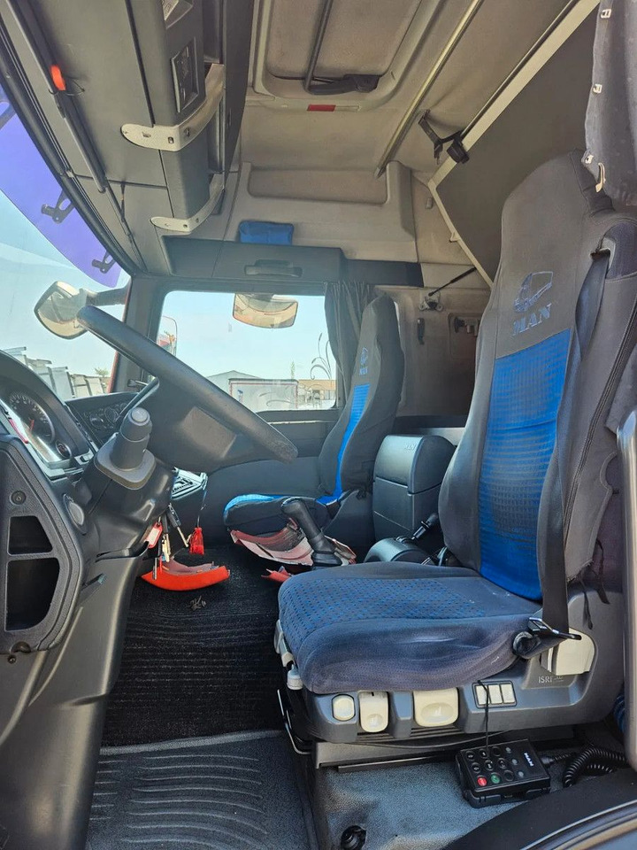 MAN TGL 10.240 Mega - Tractor unit: picture 5 MAN TGL 10.240 Mega - Tractor unit: picture 5