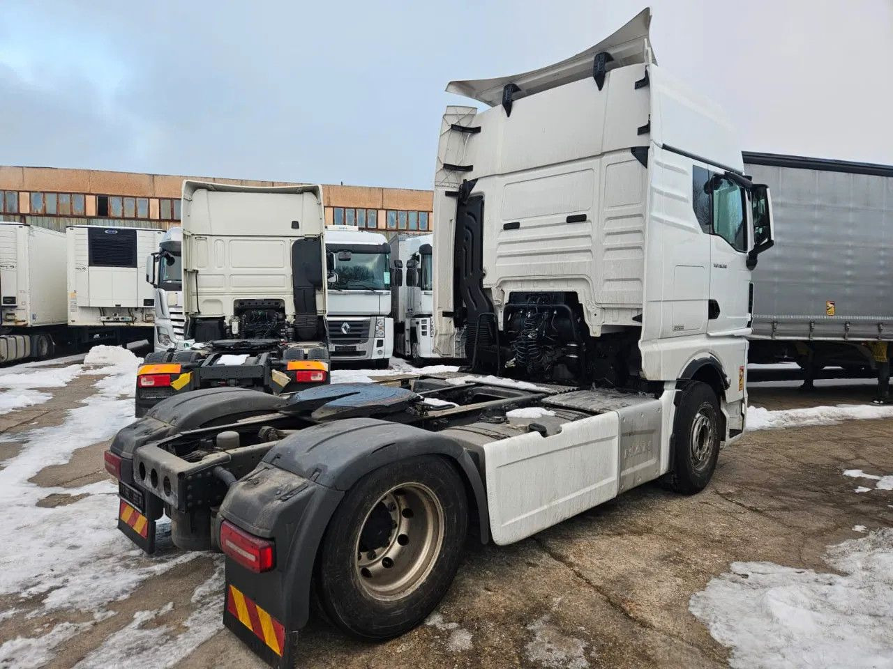 MAN TGX 18.510 XXL Full Spoiler, Standklima, New Tac - Tractor unit: picture 3 MAN TGX 18.510 XXL Full Spoiler, Standklima, New Tac - Tractor unit: picture 3
