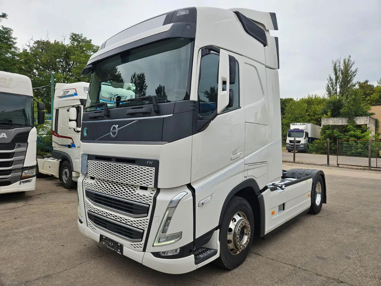 Volvo FH 460 Turbo Compound, I-Park, HYVA, Microwave, - Tractor unit: picture 1 Volvo FH 460 Turbo Compound, I-Park, HYVA, Microwave, - Tractor unit: picture 1