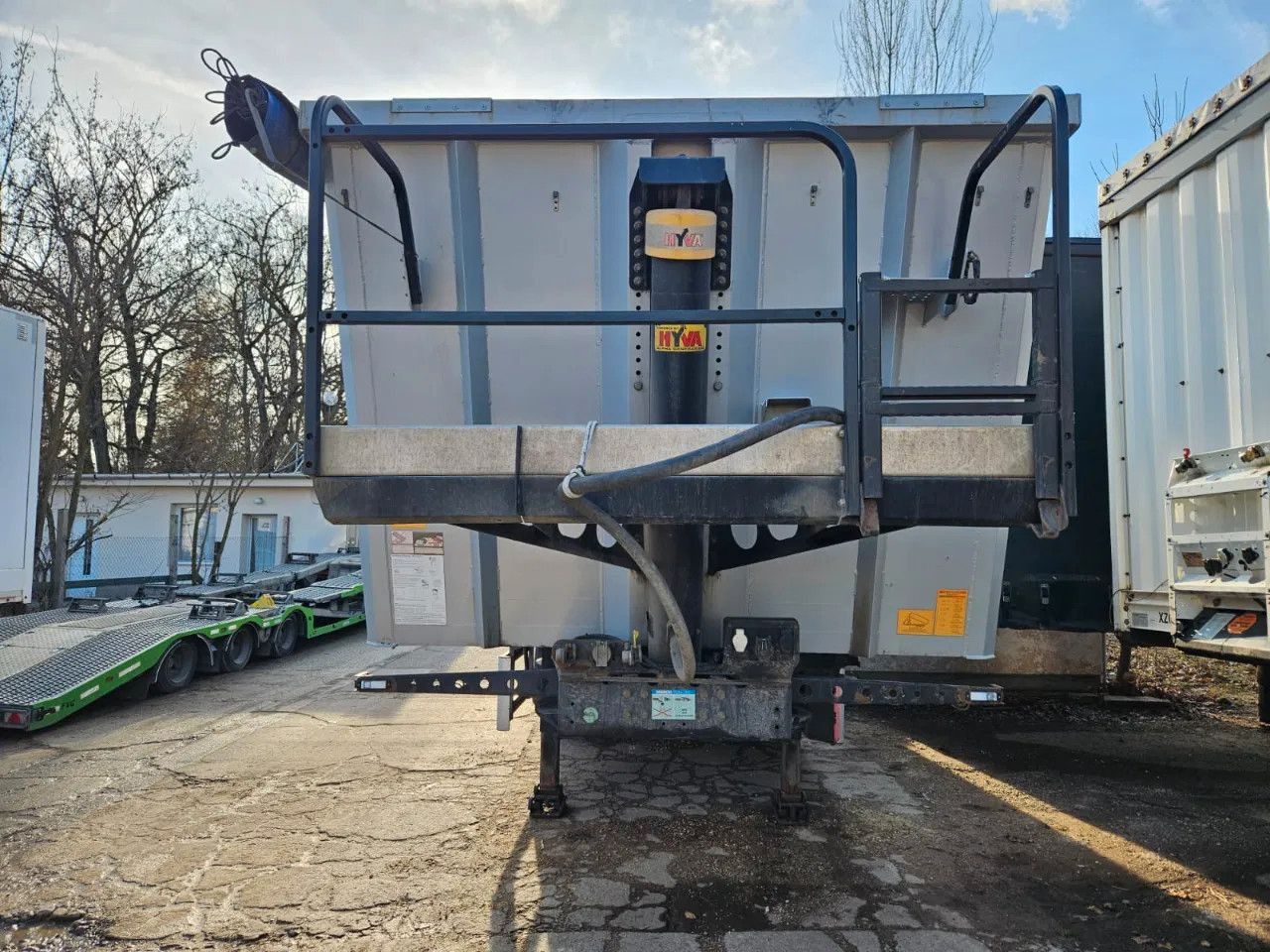 Wielton NW-3 38m3 Lifting Axle, Alloy w. - Tipper semi-trailer: picture 2 Wielton NW-3 38m3 Lifting Axle, Alloy w. - Tipper semi-trailer: picture 2