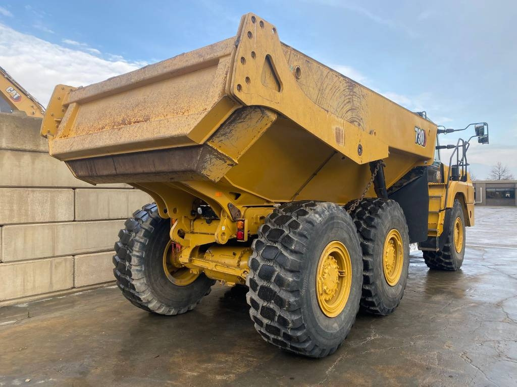 CAT 730 - Articulated dumper: picture 5 CAT 730 - Articulated dumper: picture 5
