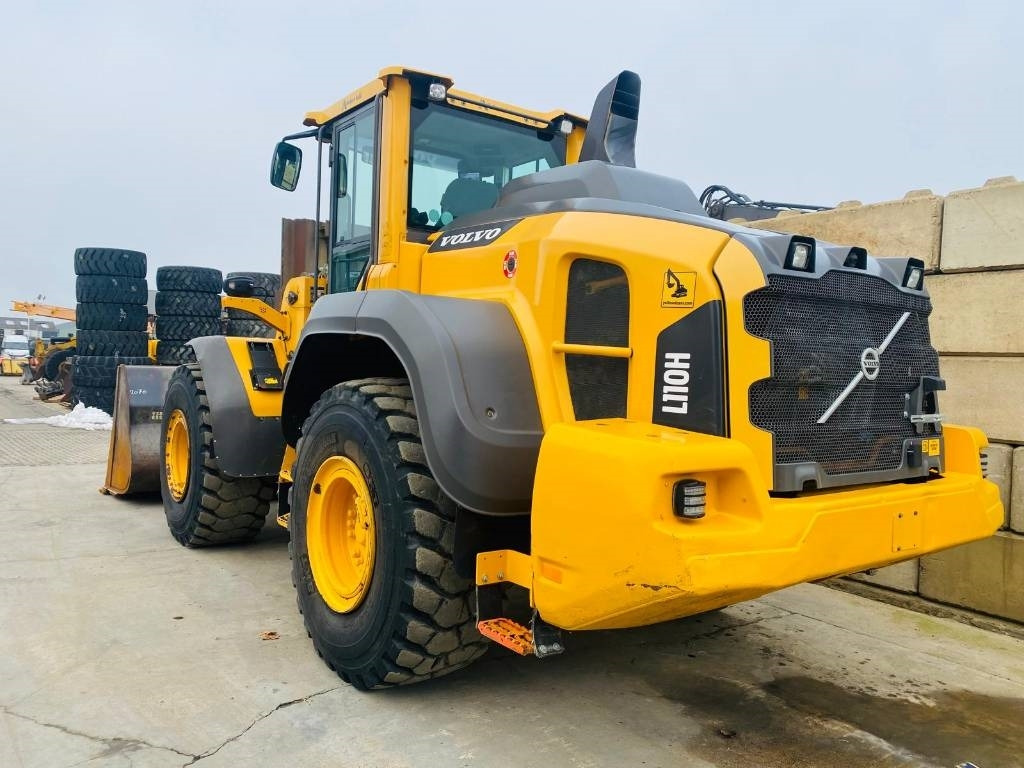 Volvo L 110 H - Wheel loader: picture 5 Volvo L 110 H - Wheel loader: picture 5
