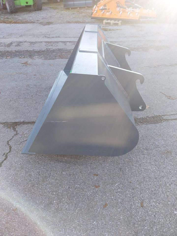 Schaufel 1,8m Radlader Volvo L 30 Cat Komatsu Liebherr Ahlmann - Loader bucket: picture 5 Schaufel 1,8m Radlader Volvo L 30 Cat Komatsu Liebherr Ahlmann - Loader bucket: picture 5