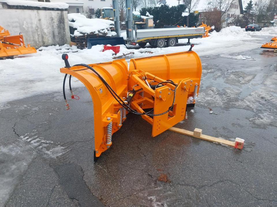 Schneeschild Vario 2,9m schwer Schlepper Kommunalplatte Unimog - Snow plough: picture 2 Schneeschild Vario 2,9m schwer Schlepper Kommunalplatte Unimog - Snow plough: picture 2