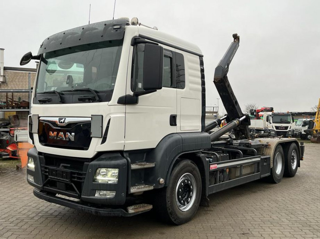 MAN MAN TG-S Abrollkipper 26.460 6x2-2 BL Meiller, Funk - Hook lift truck: picture 1 MAN MAN TG-S Abrollkipper 26.460 6x2-2 BL Meiller, Funk - Hook lift truck: picture 1