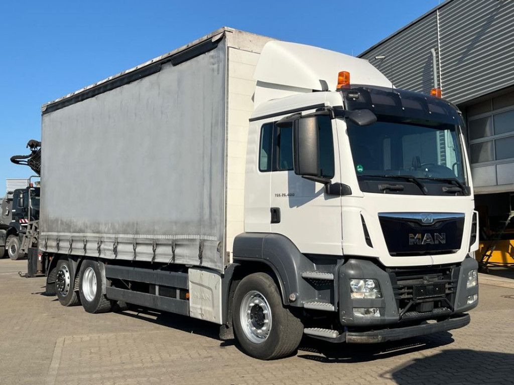 MAN TG-S 26.400 6x2-2 BL Pritsche Heckkran 5xhydr.Au - Crane truck: picture 2 MAN TG-S 26.400 6x2-2 BL Pritsche Heckkran 5xhydr.Au - Crane truck: picture 2