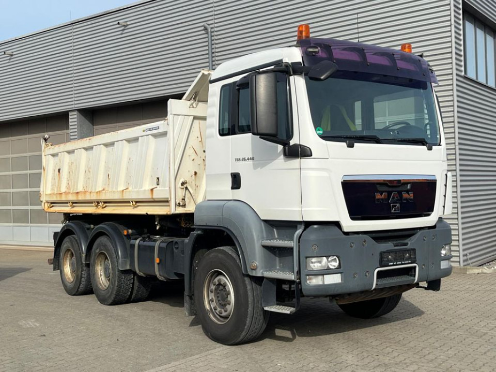 MAN TG-S 26.440 6x4 BB 3-Achs Kipper Schalter - Tipper: picture 5 MAN TG-S 26.440 6x4 BB 3-Achs Kipper Schalter - Tipper: picture 5