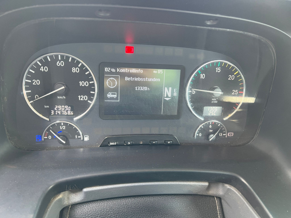 Tipper, Crane truck MERCEDES-BENZ Actros 1841 K 2-Achs Kipper Kran Funk 2xhydr+Greifer: picture 9 Tipper, Crane truck MERCEDES-BENZ Actros 1841 K 2-Achs Kipper Kran Funk 2xhydr+Greifer: picture 9