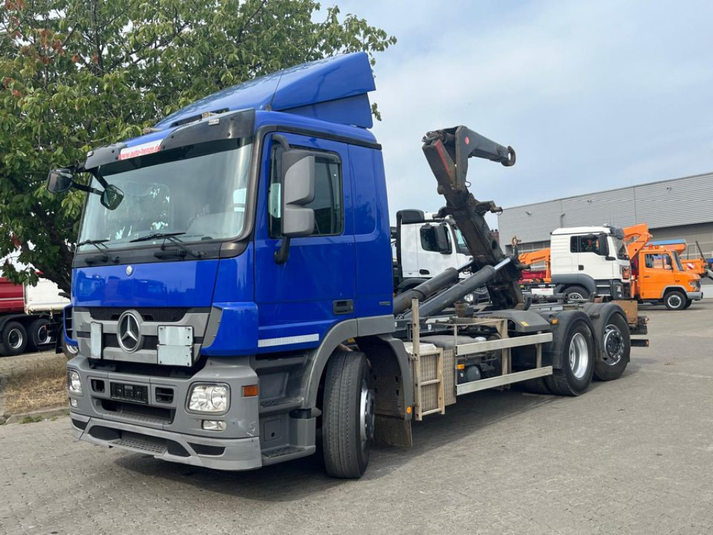 MERCEDES-BENZ Actros 2541 L6x2 Abrollkipper Meiller Schub Knick - Hook lift truck: picture 1 MERCEDES-BENZ Actros 2541 L6x2 Abrollkipper Meiller Schub Knick - Hook lift truck: picture 1