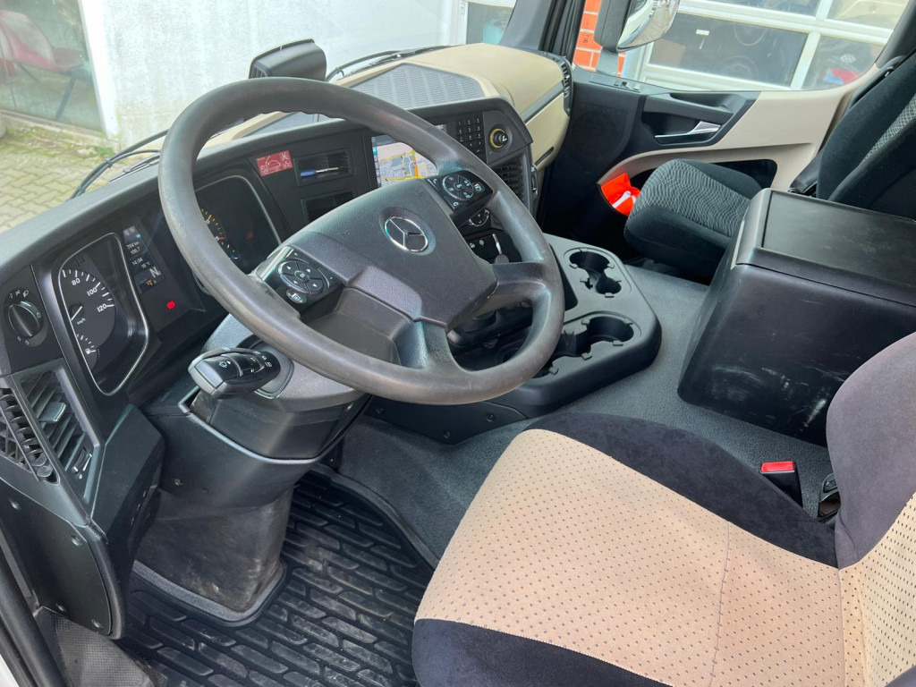 MERCEDES-BENZ Actros neu 2543 L 6x2 Abrollkipper Meiller Funk - Hook lift truck: picture 5 MERCEDES-BENZ Actros neu 2543 L 6x2 Abrollkipper Meiller Funk - Hook lift truck: picture 5