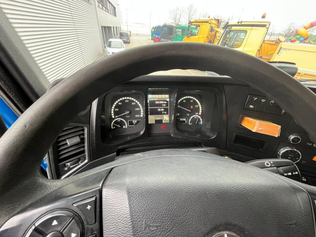 Tipper, Crane truck MERCEDES-BENZ Arocs 1845 4x4 HAD 2-Achs Allradkipper Heckkran Funk: picture 14 Tipper, Crane truck MERCEDES-BENZ Arocs 1845 4x4 HAD 2-Achs Allradkipper Heckkran Funk: picture 14