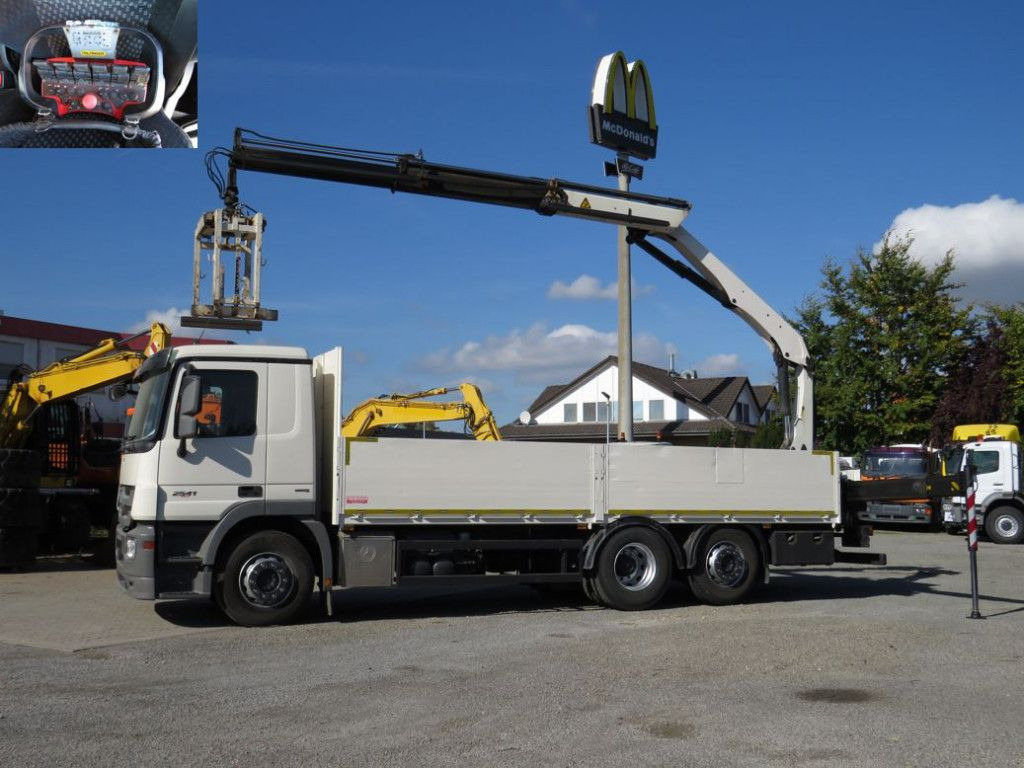 Mercedes-Benz Actros 2541 L6x2 Pritsche Heckkran Funk - Crane truck, Dropside/ Flatbed truck: picture 2 Mercedes-Benz Actros 2541 L6x2 Pritsche Heckkran Funk - Crane truck, Dropside/ Flatbed truck: picture 2