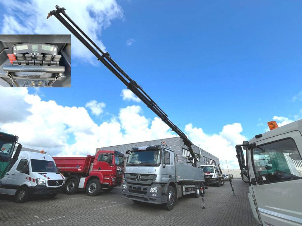 Mercedes-Benz Actros 2546 L 6x2 Pritsche Heckkran Hiab 288 6x - Dropside/ Flatbed truck, Crane truck: picture 3 Mercedes-Benz Actros 2546 L 6x2 Pritsche Heckkran Hiab 288 6x - Dropside/ Flatbed truck, Crane truck: picture 3