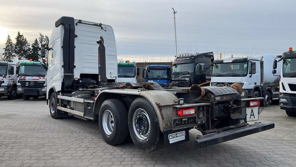 VOLVO (S) Truck VOLVO (S) Truck FH Abrollkipper 500 6x2 Funkfernbedienung - Hook lift truck: picture 3 VOLVO (S) Truck VOLVO (S) Truck FH Abrollkipper 500 6x2 Funkfernbedienung - Hook lift truck: picture 3