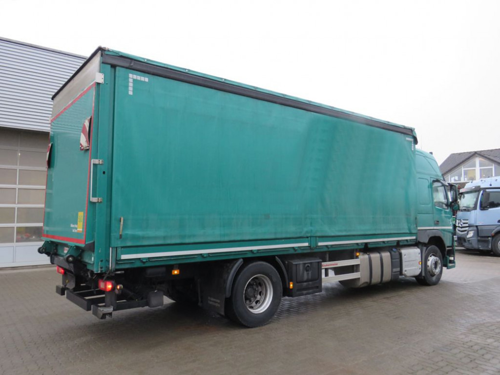 VOLVO (S) Truck VOLVO (S) Truck FM Pritsche LBW 380 LBW 2to Tautli.+Edscha - Curtainsider truck: picture 5 VOLVO (S) Truck VOLVO (S) Truck FM Pritsche LBW 380 LBW 2to Tautli.+Edscha - Curtainsider truck: picture 5
