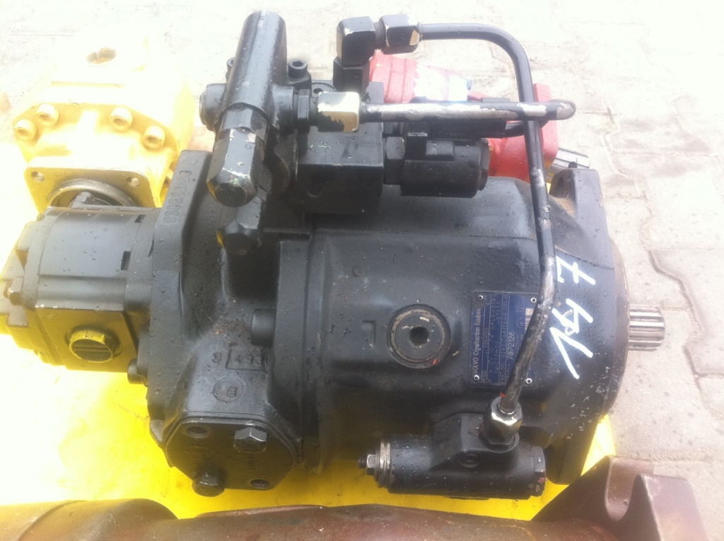 VOLVO A10VO74DFLR/31R-S1337VSC12H00 02431764 - Hydraulic pump for Backhoe loader: picture 1 VOLVO A10VO74DFLR/31R-S1337VSC12H00 02431764 - Hydraulic pump for Backhoe loader: picture 1