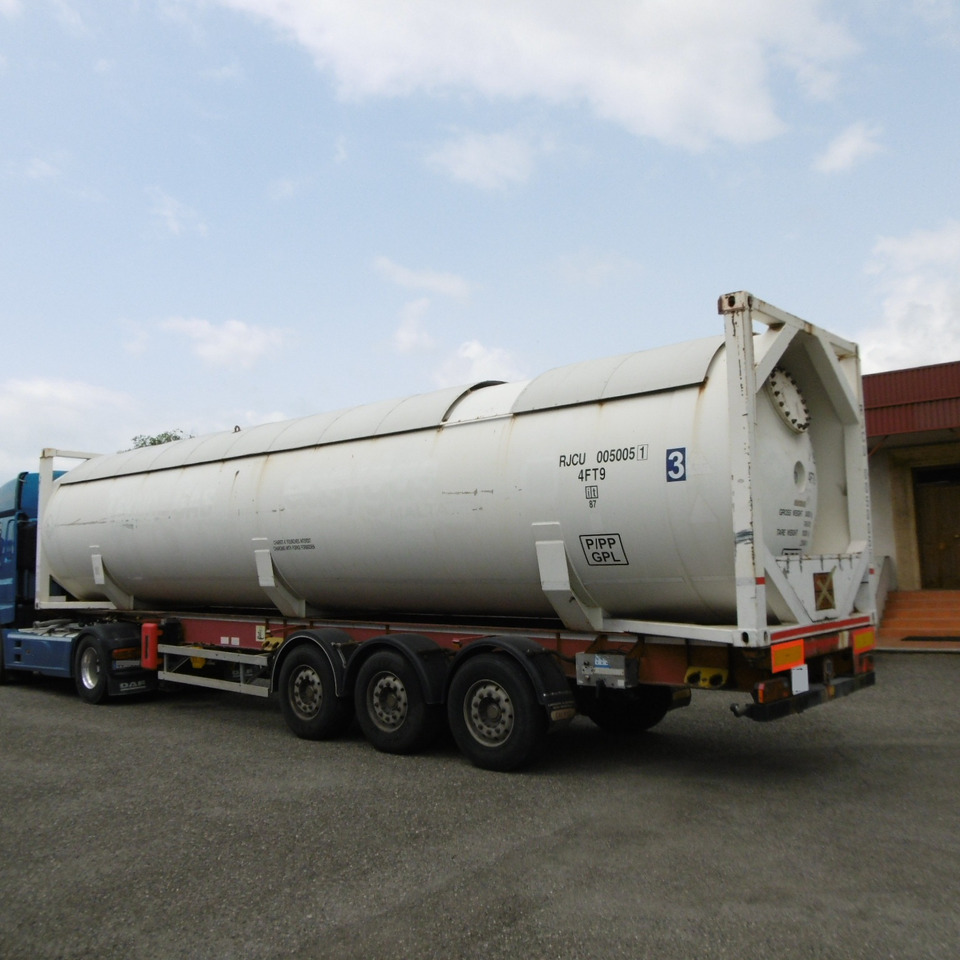 VIBERTI LPG - Tank semi-trailer: picture 5 VIBERTI LPG - Tank semi-trailer: picture 5