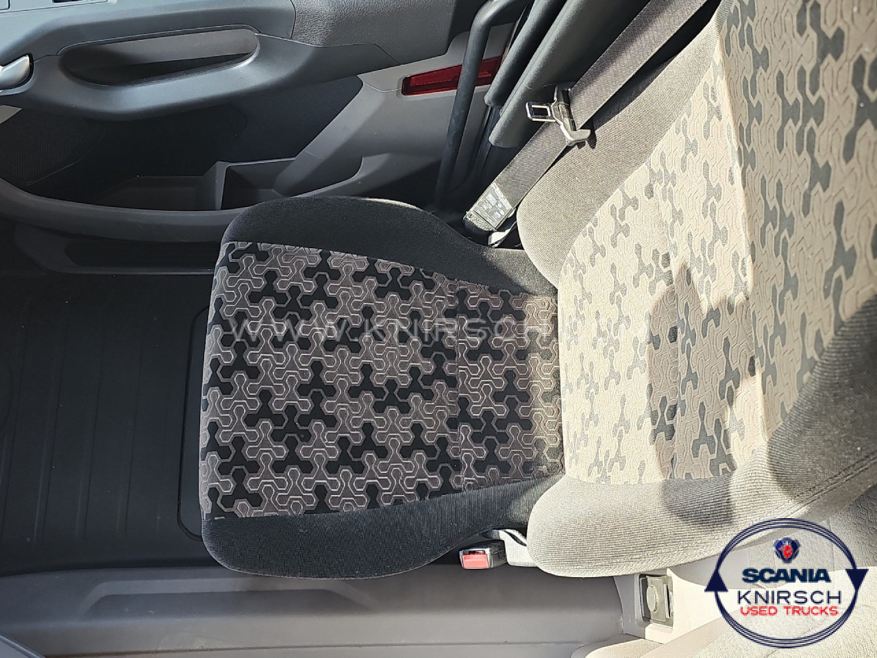 SCANIA R 450 A4x2NA - Tractor unit: picture 5 SCANIA R 450 A4x2NA - Tractor unit: picture 5
