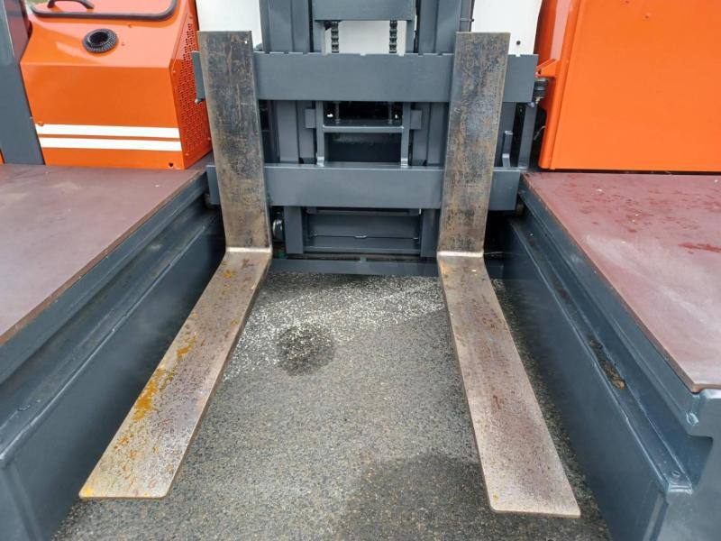4-way reach truck Amlift C50-14 40 SL: picture 9 4-way reach truck Amlift C50-14 40 SL: picture 9
