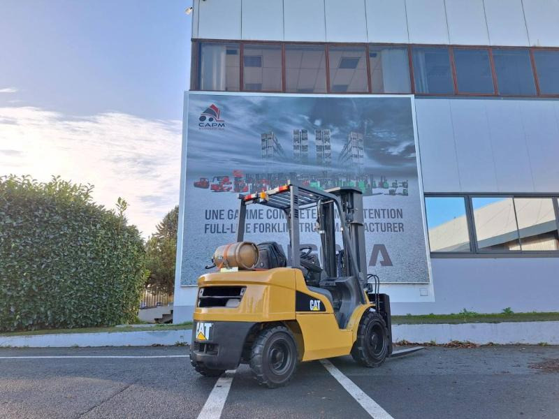 Caterpillar GP30NTD - LPG forklift: picture 5 Caterpillar GP30NTD - LPG forklift: picture 5