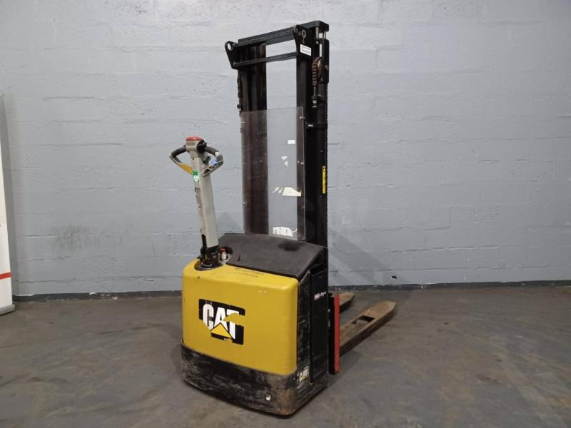 Caterpillar NSP12N - Stacker: picture 5 Caterpillar NSP12N - Stacker: picture 5