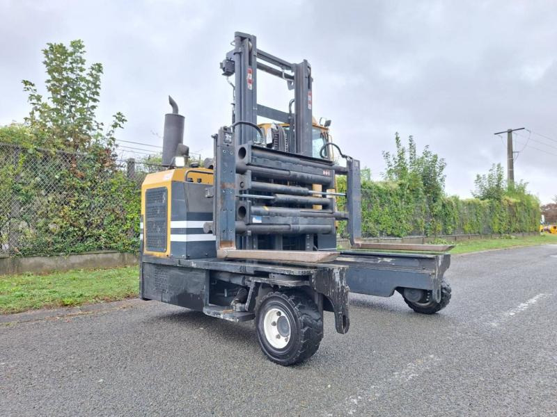 Combilift C8000-15 - 4-way reach truck: picture 4 Combilift C8000-15 - 4-way reach truck: picture 4