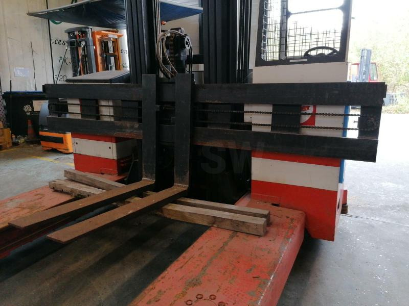 Combilift ESA30 - 4-way reach truck: picture 4 Combilift ESA30 - 4-way reach truck: picture 4
