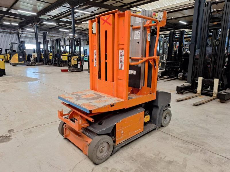 JLG Toucan Duo - Vertical mast lift: picture 4 JLG Toucan Duo - Vertical mast lift: picture 4