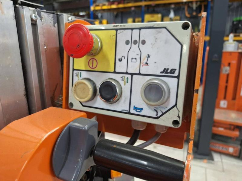 JLG Toucan Duo - Vertical mast lift: picture 5 JLG Toucan Duo - Vertical mast lift: picture 5