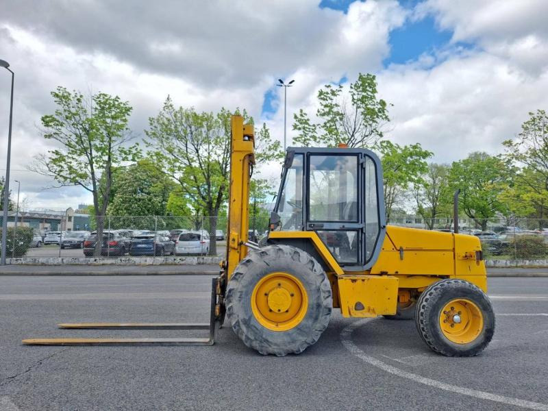 Jcb 930-2 - Rough terrain forklift: picture 4 Jcb 930-2 - Rough terrain forklift: picture 4