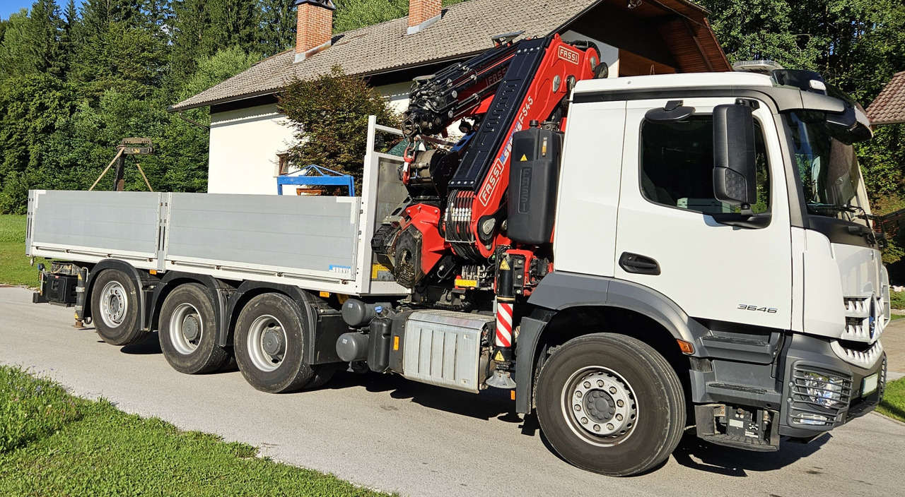 MERCEDES-BENZ Hiab Palfinger Fassi F545-6 JIB L426 - Dropside/ Flatbed truck: picture 2 MERCEDES-BENZ Hiab Palfinger Fassi F545-6 JIB L426 - Dropside/ Flatbed truck: picture 2